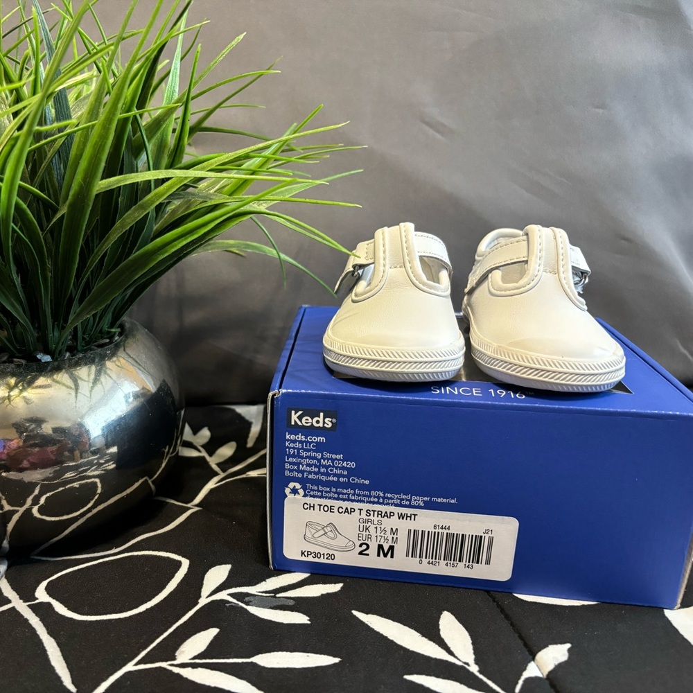 Keds Toe Strap T-Strap White Leather